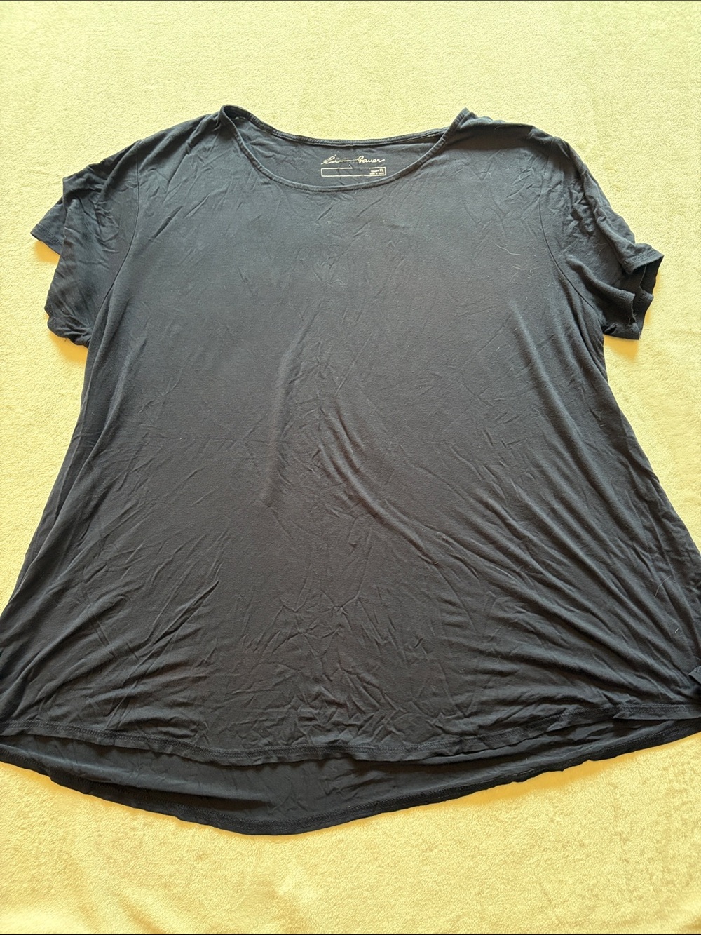 EDDIE BAUER EVERYDAY SHORT SLEEVE TEE — NAVY